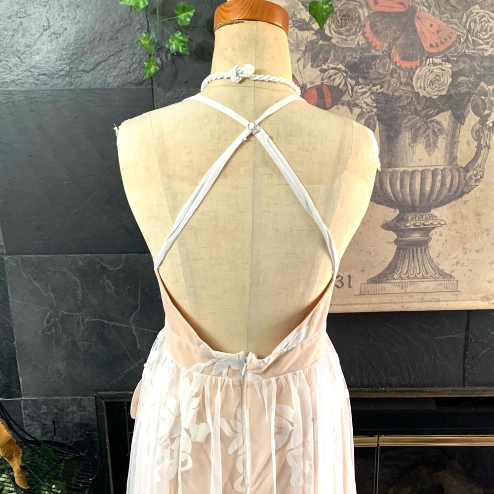 NWT maxi dress white floral velvet burnout deep V neckline crisscross back lined - Picture 6 of 13